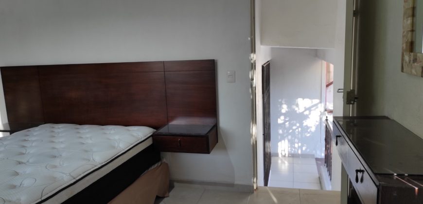 Rento Loft Amueblado Frac. El Cortijo Querétaro